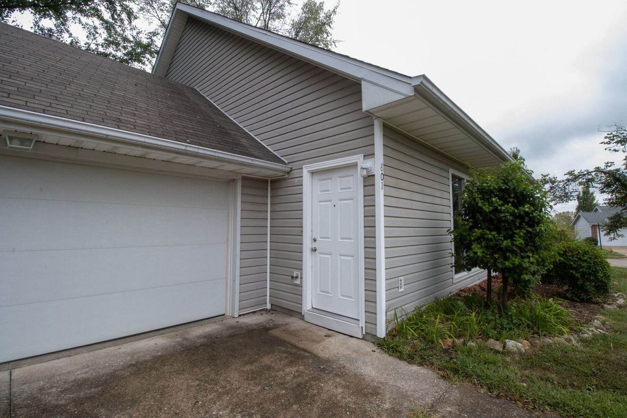 801 Wingham Dr - Photo 2 of 27