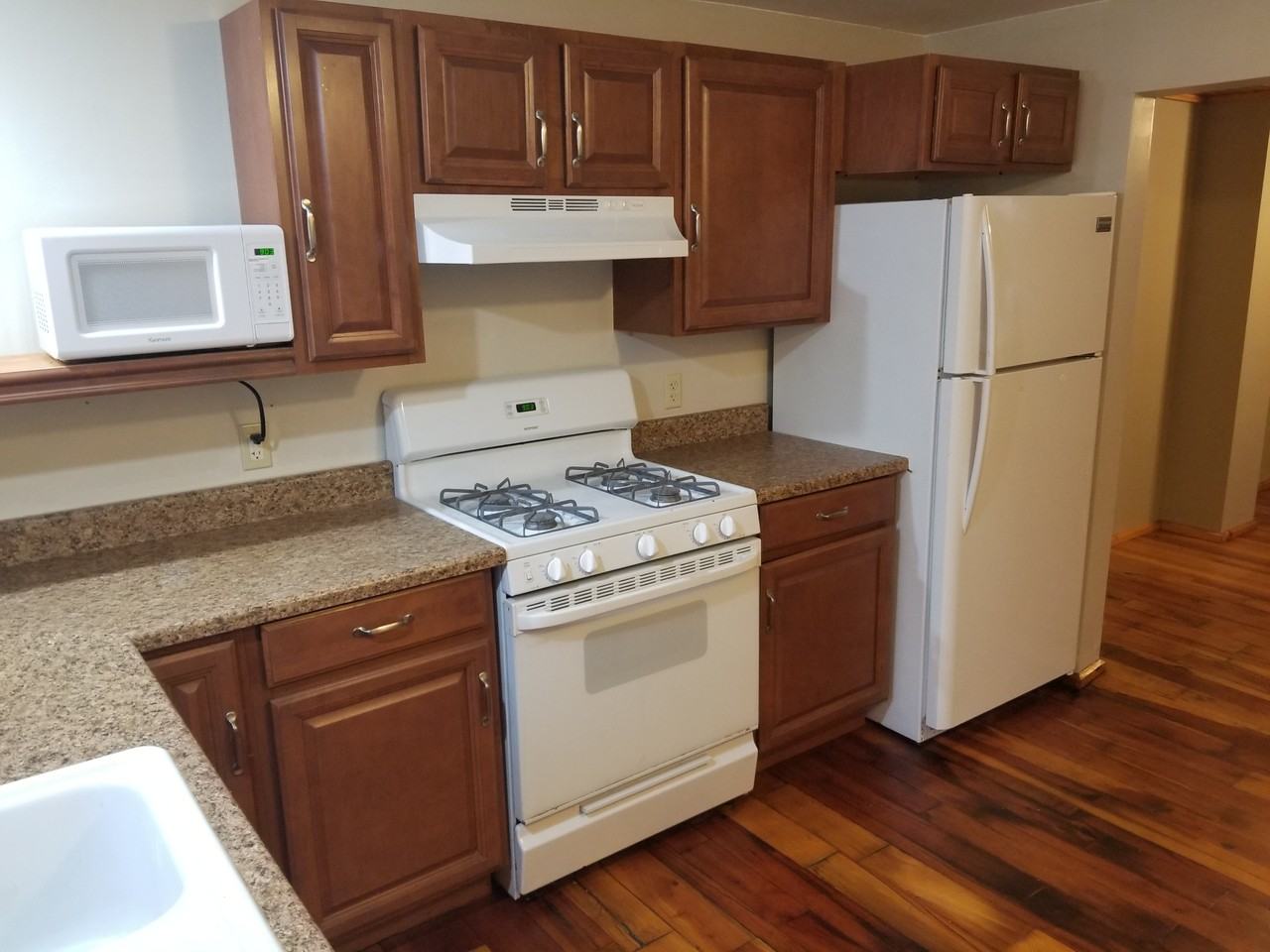 210 E 2nd St #NA - Photo 3 of 10