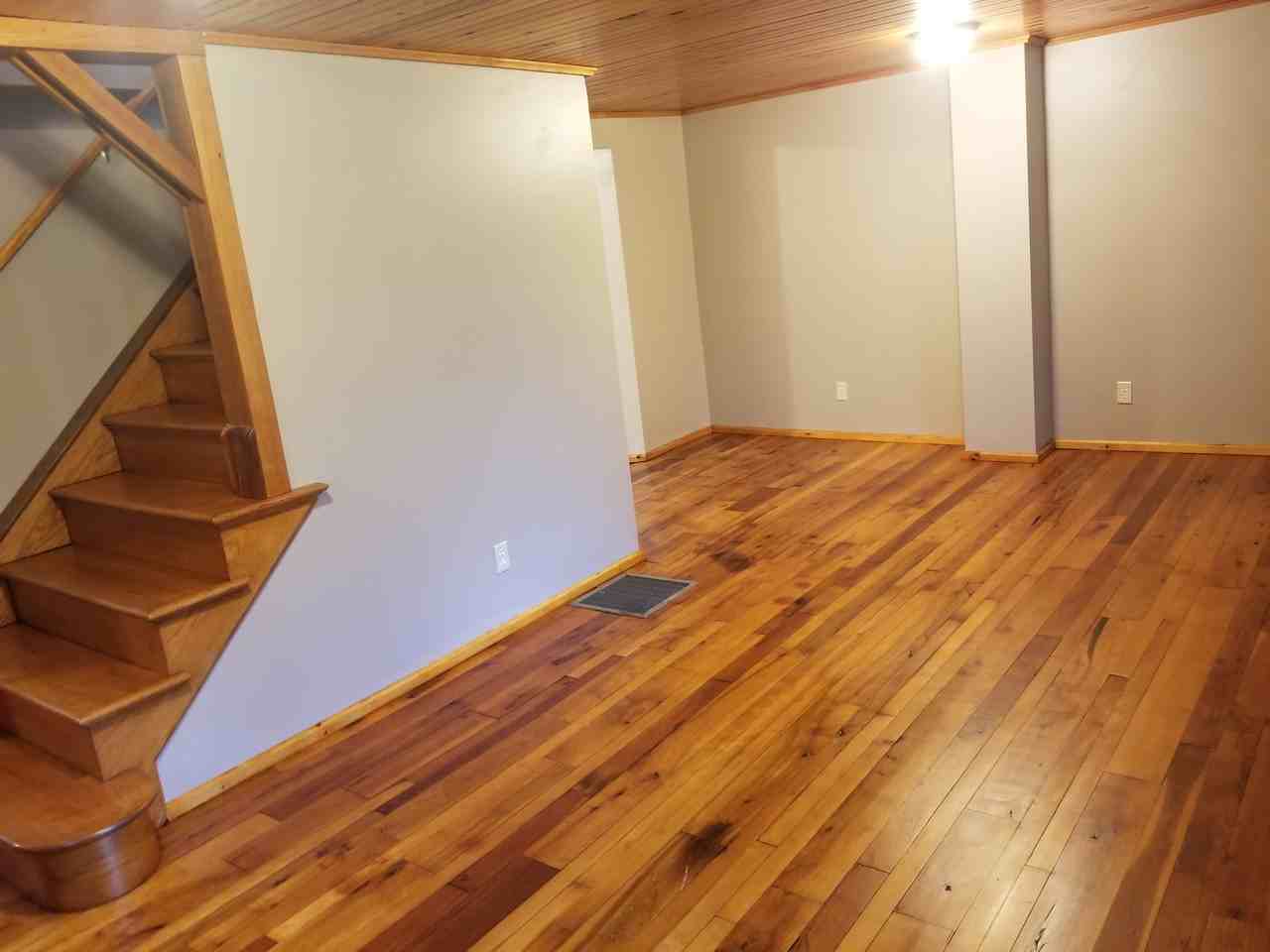 210 E 2nd St #NA - Photo 5 of 9