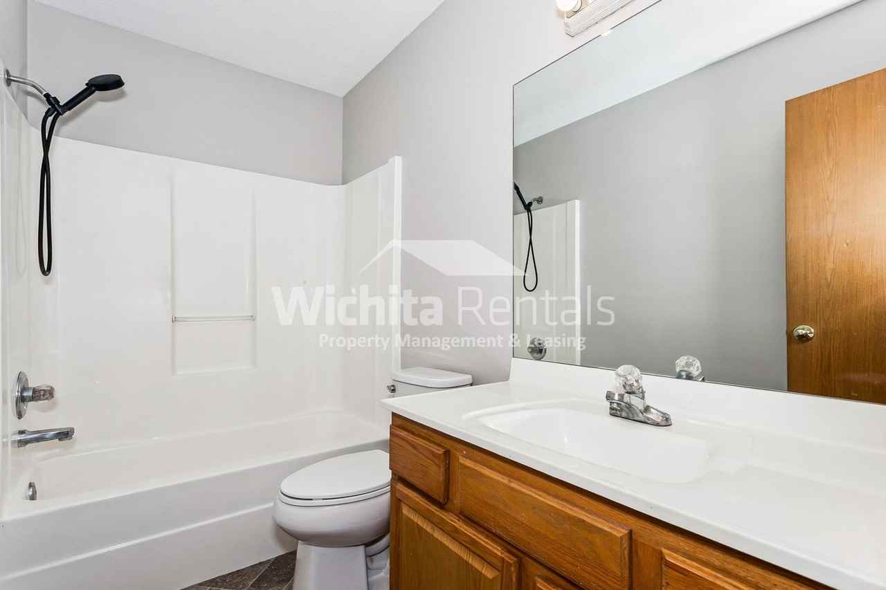 5 N Hopper Dr - Photo 7 of 16