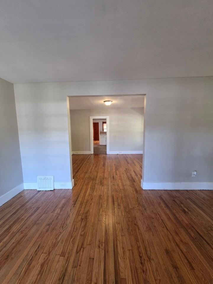 101 Kingwood Drive - Photo 5 of 13