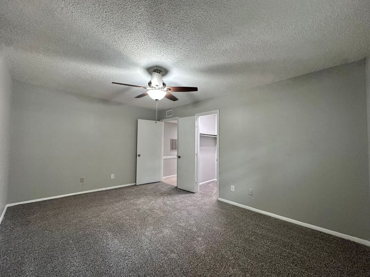 Breckenridge Apartment Homes - Photo 6 of 50