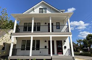 featured image of 826 20th Ave Se