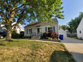 128 38th St Ne - Photo 1 of 1