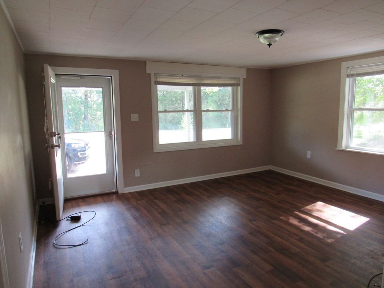 8410 County Road 636 - Photo 2 of 8