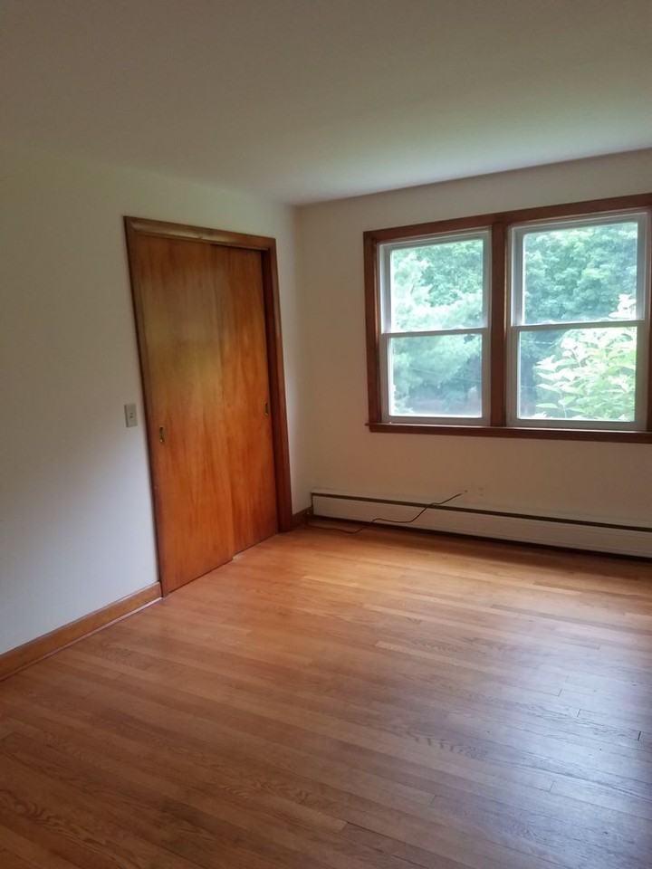 3 Arrowhead Dr - Photo 5 of 9