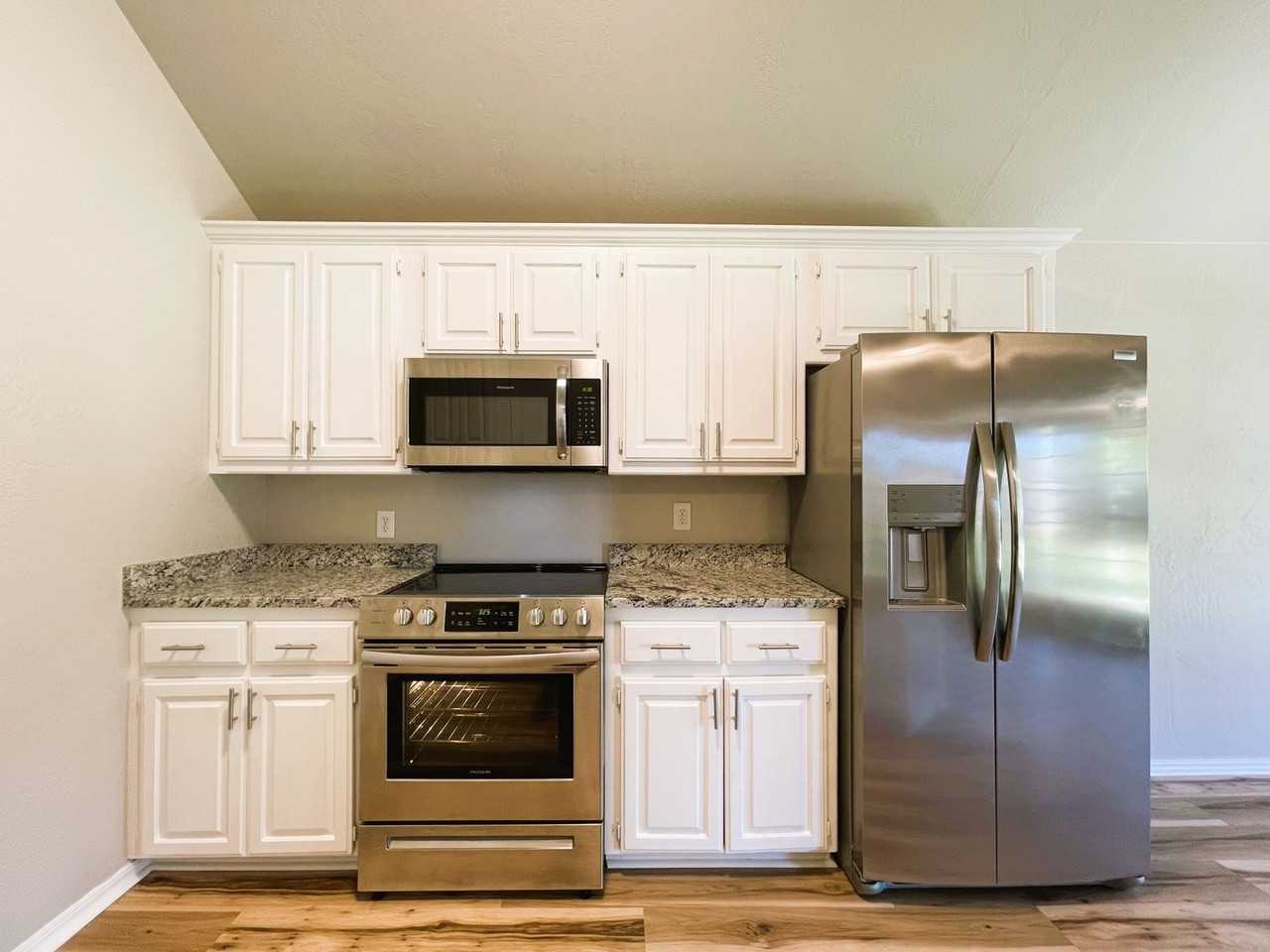 1221 Northwest 138th Street - Photo 6 of 24