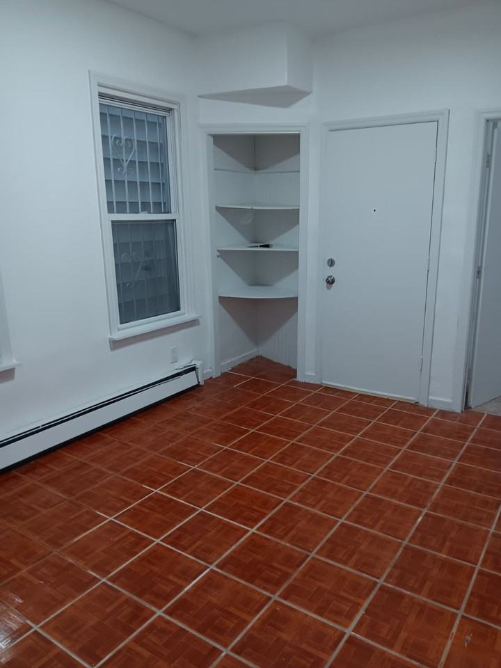 Beautiful two bedroom apartment in Newark - Photo 2 of 6