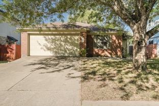 2004 Buckeye Ln - Photo 1 of 1