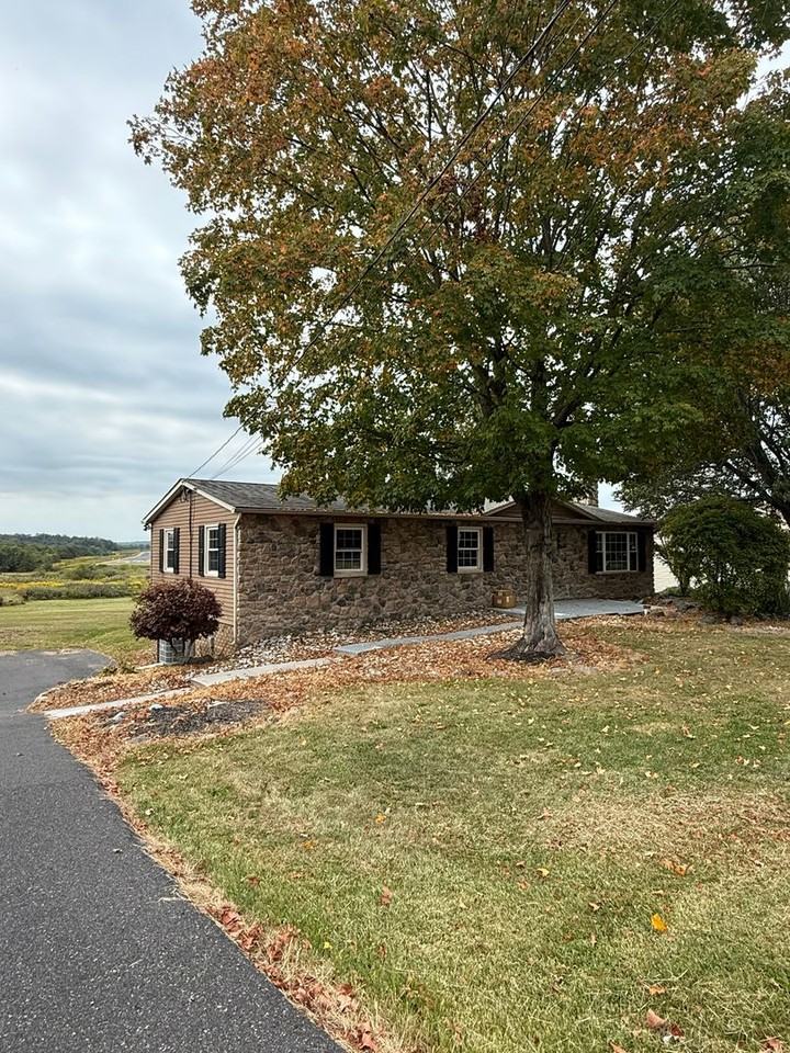 2000 Portzer Rd - Photo 3 of 25