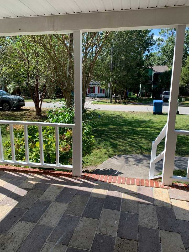 215 Hillsdale Drive - Photo 2 of 21