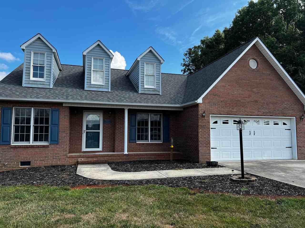 200 Pepperstone Dr - Photo 2 of 17