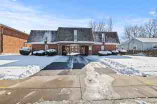 695 Riverview - Photo 1 of 1