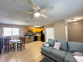 1014 Sw 1st Ave - Photo 1 of 1
