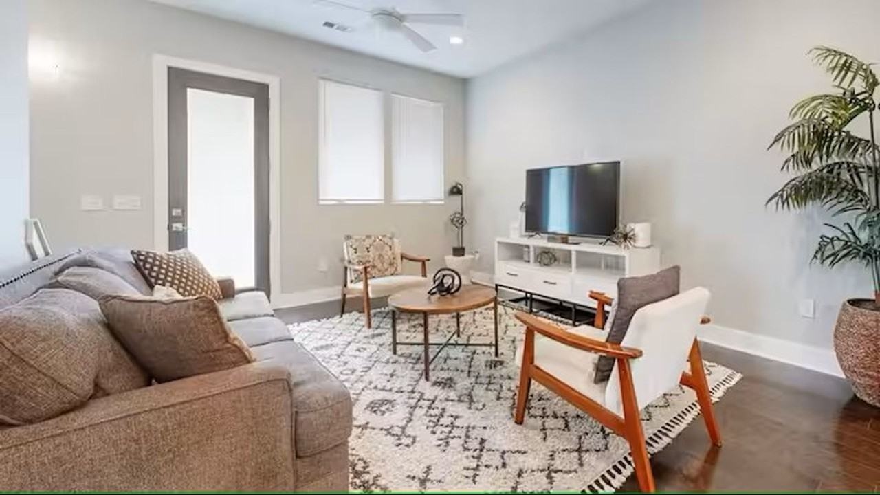 2410 Meharry Boulevard #3 - Photo 5 of 29