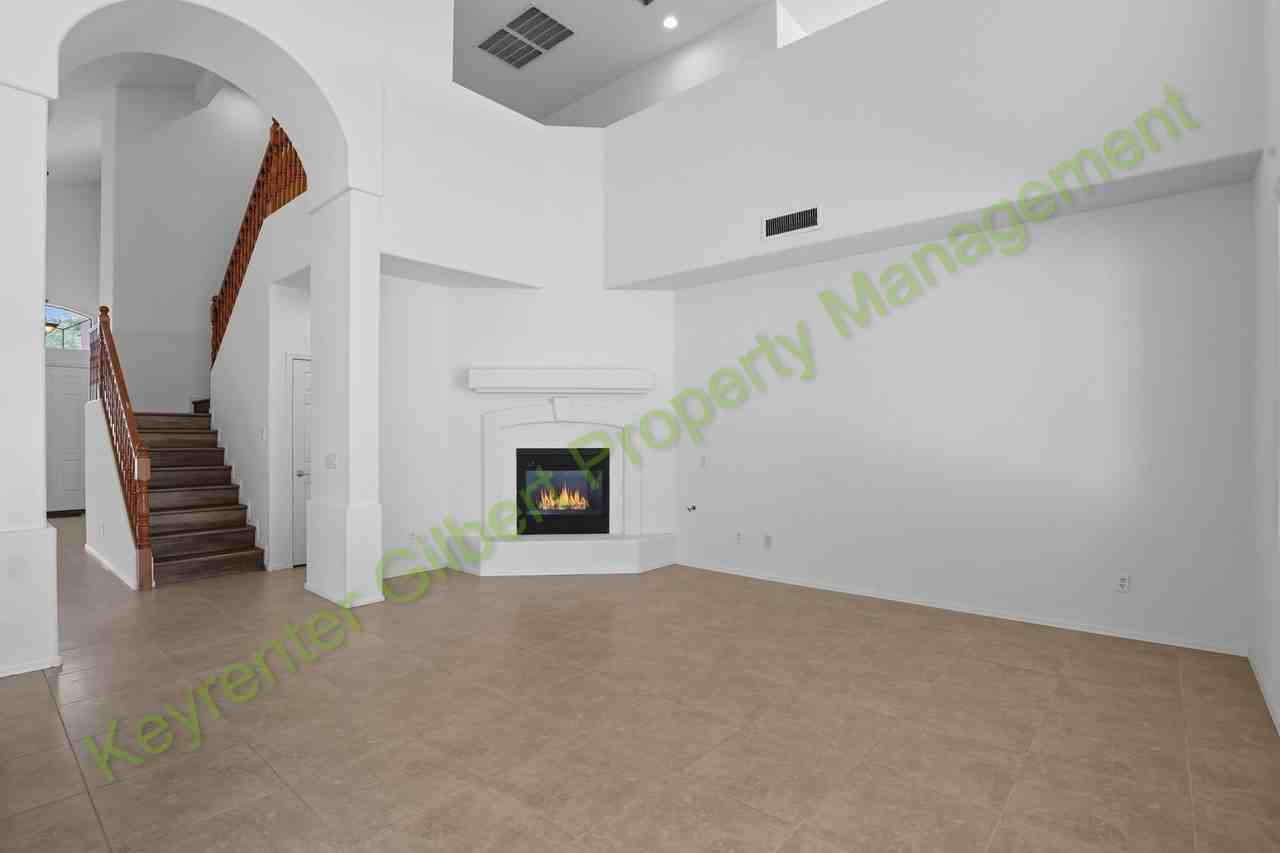 33958 N Barbara Dr - Photo 7 of 43