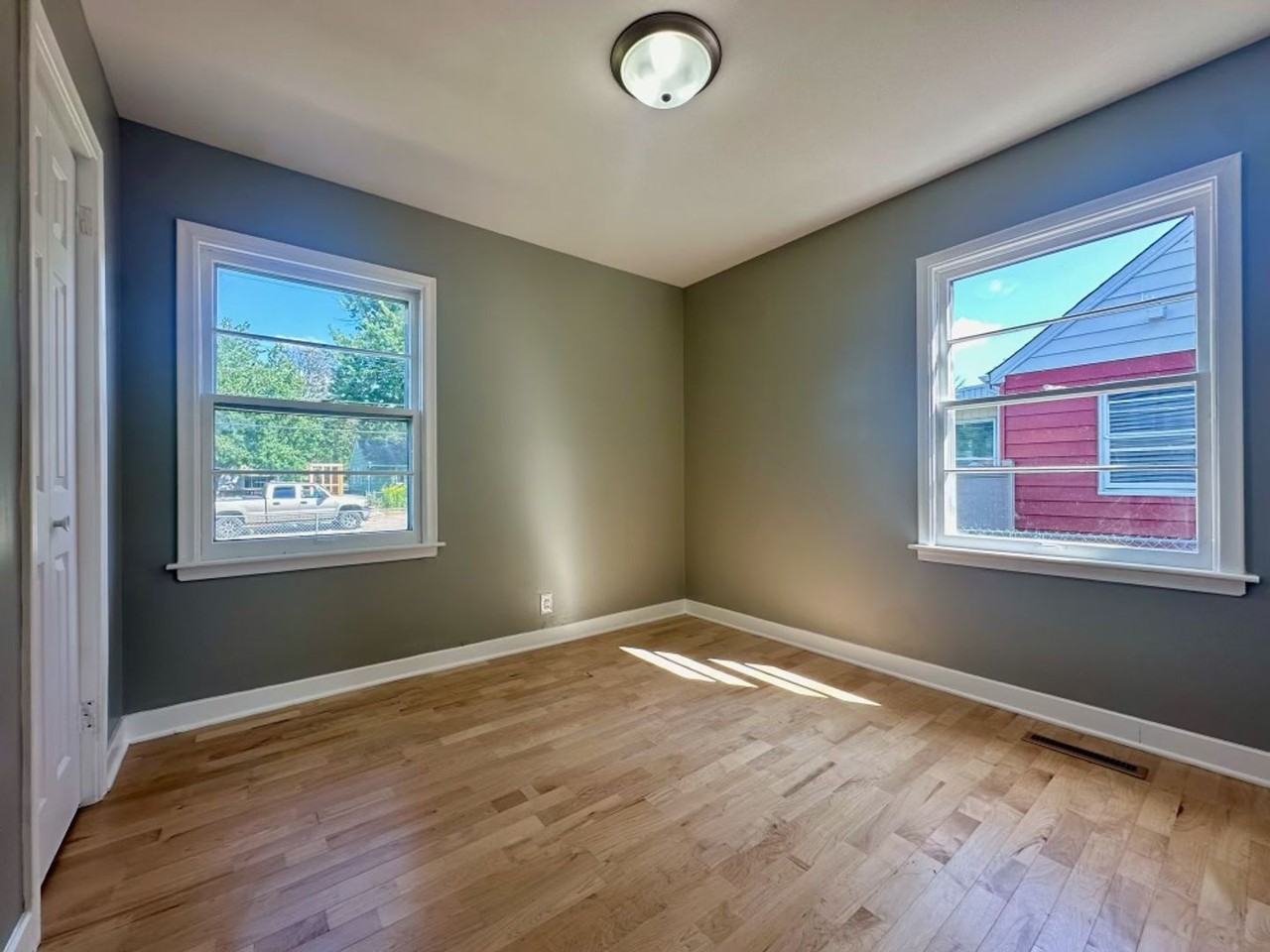 6625 Xerxes Ave S - Photo 2 of 8