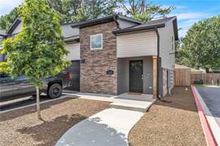 899 N Rupple Rd - Photo 1 of 1