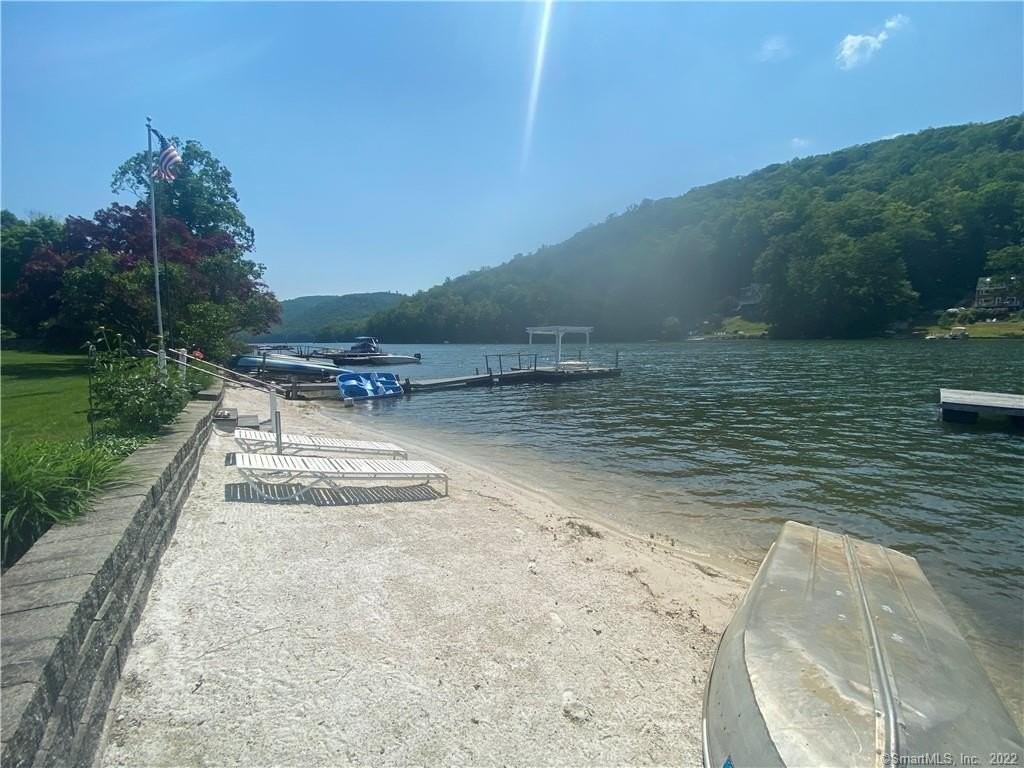 17 Pinewood Shrs - Photo 3 of 13