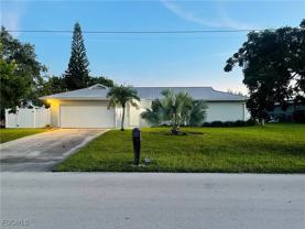 1518 Se 32nd St - Photo 1 of 1