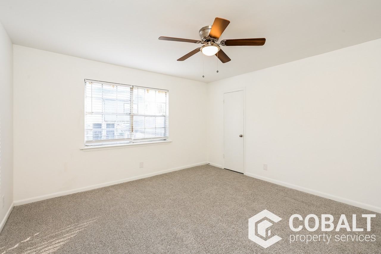 2721 White Oak Dr #25 - Photo 5 of 26