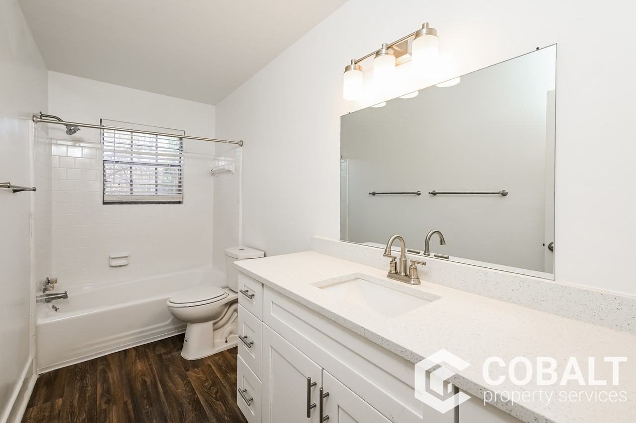 2721 White Oak Dr #25 - Photo 7 of 26