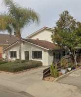 featured image of 405 Locust Street #6