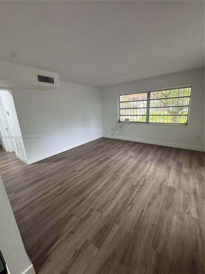 3240 Southwest 22nd Terrace #2 - Photo 7 of 10