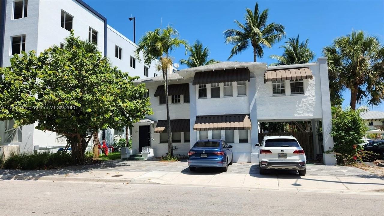 315 Eucalyptus St #6 - Photo 2 of 15