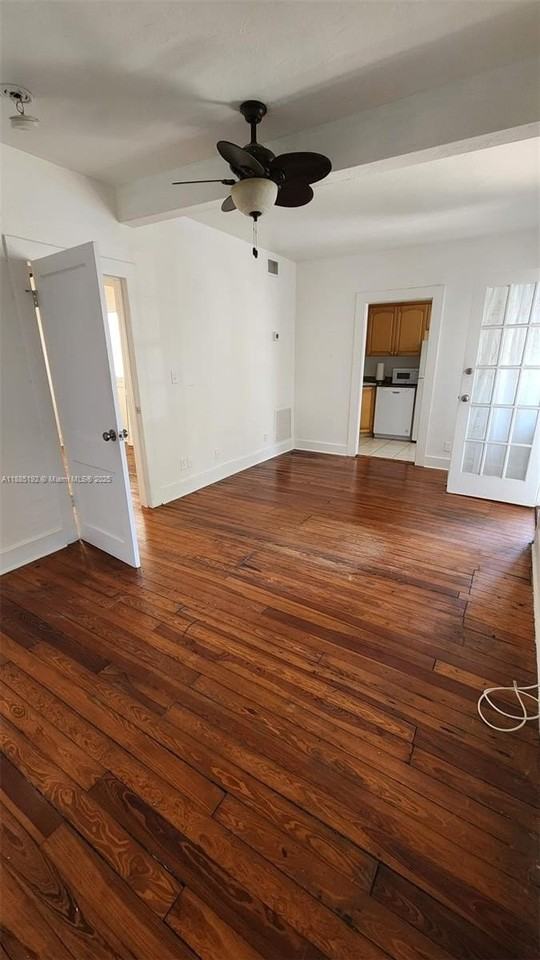 315 Eucalyptus St #6 - Photo 7 of 15