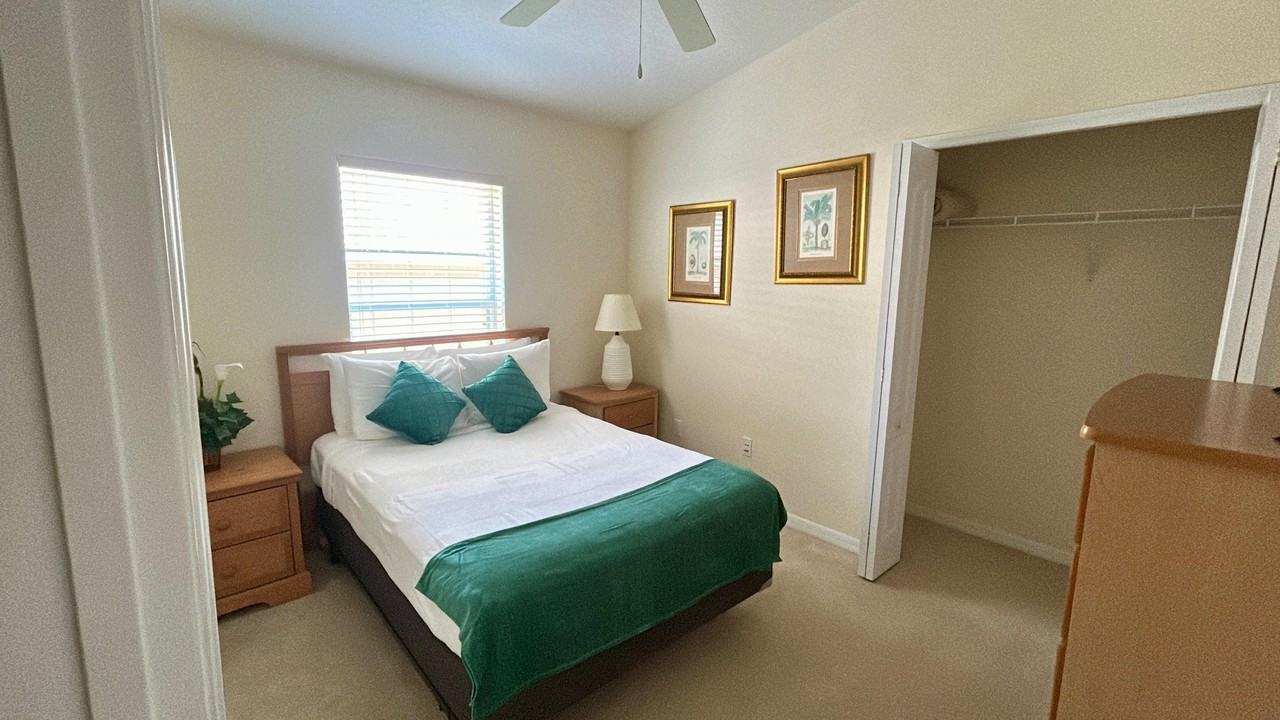 Chaucer Avenue - Photo 7 of 10