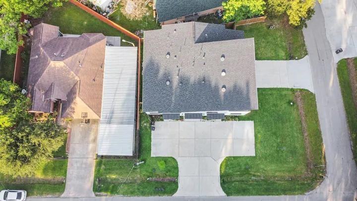 Kelburn Dr - Photo 2 of 19