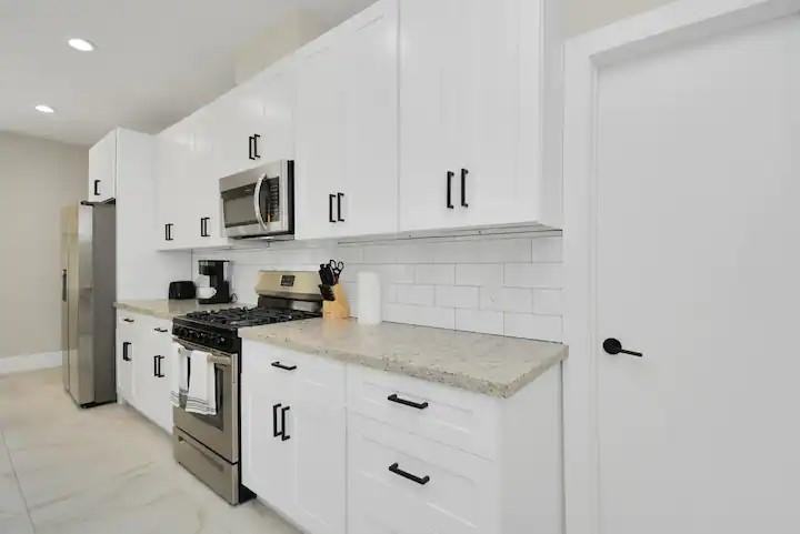 Kelburn Dr - Photo 6 of 19