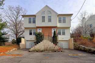 1A Putnam Ave #1A - Photo 1 of 1