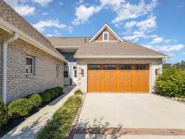 featured image of 385 Manhattan Blvd