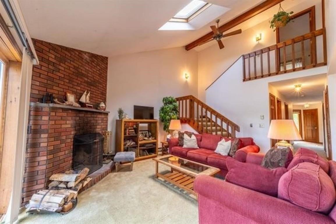 15 Manor Estates Dr #1 - Photo 5 of 47