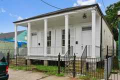 2120 Annunciation St - Photo 1 of 1