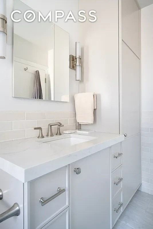 433 West 34th Street #9G - Photo 6 of 10