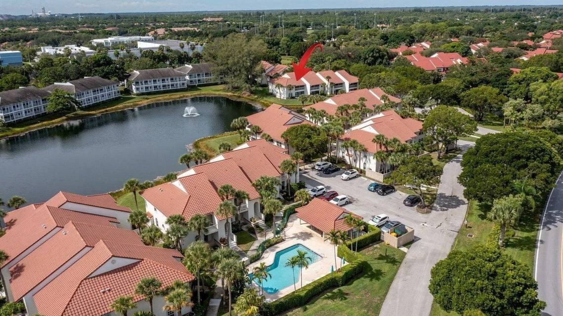 231 Cypress Point Dr #B231 - Photo 2 of 28