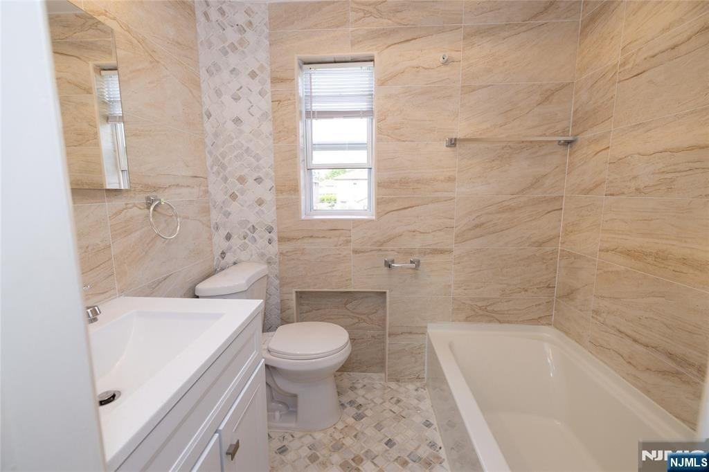47 Lanza Ave - Photo 6 of 17