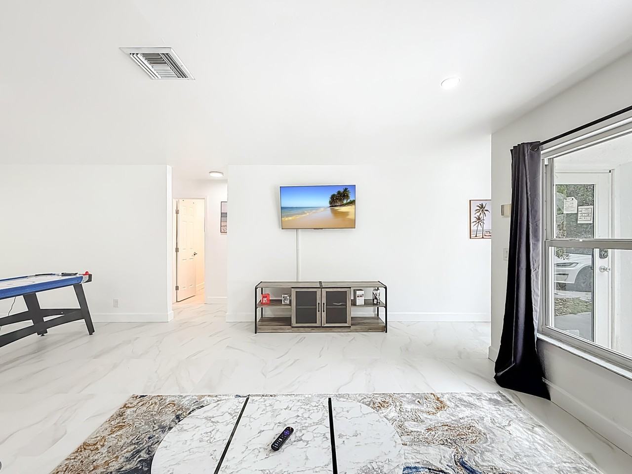 635 Kingbird Cir - Photo 6 of 46