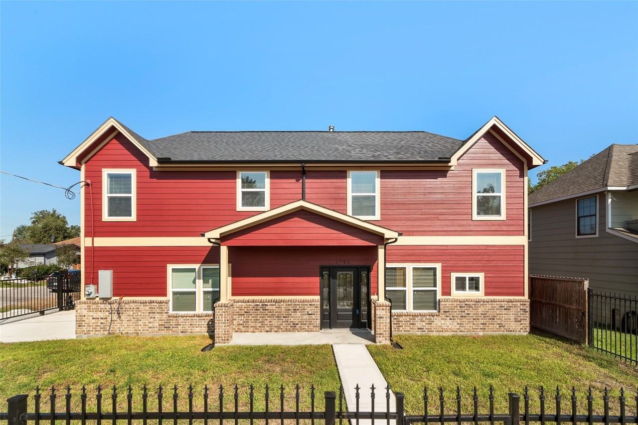 1206 South Victory Drive - Photo 3 of 35