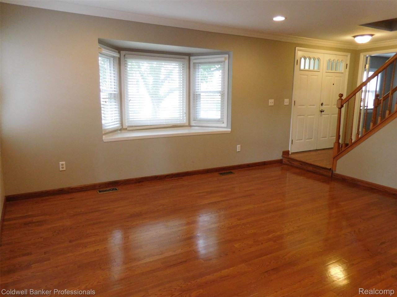 1500 Brentwood Dr - Photo 7 of 29