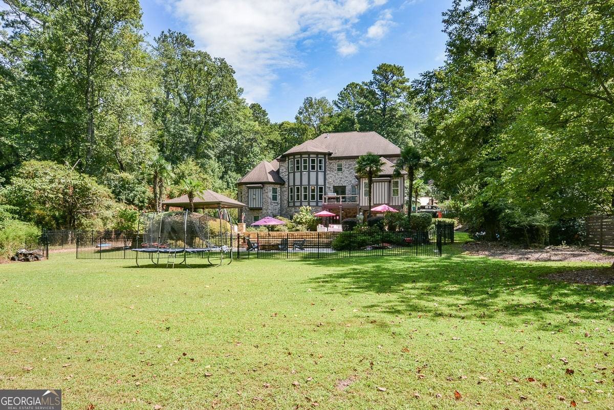 2210 Spalding Dr - Photo 7 of 50