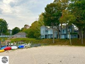776 N Yacht Club Dr #4 - Photo 1 of 1