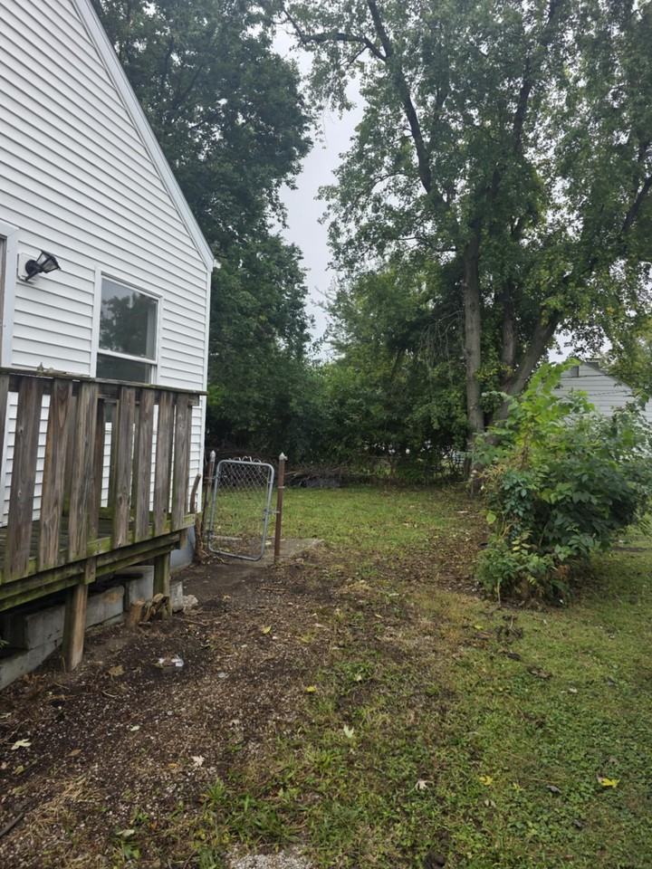 1311 E Garfield Ave - Photo 5 of 12