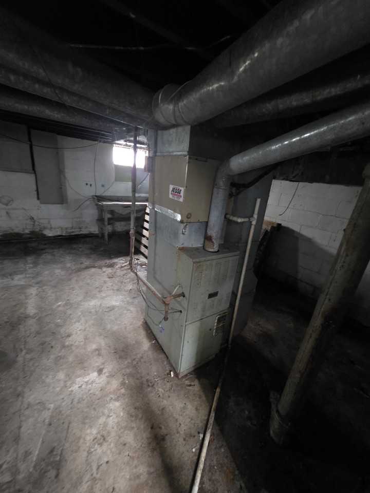 1311 E Garfield Ave - Photo 6 of 12