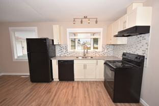 8504 135A Avenue Northwest, Edmonton, Alberta, Canada, T5E 1R6 - Photo 1 of 1