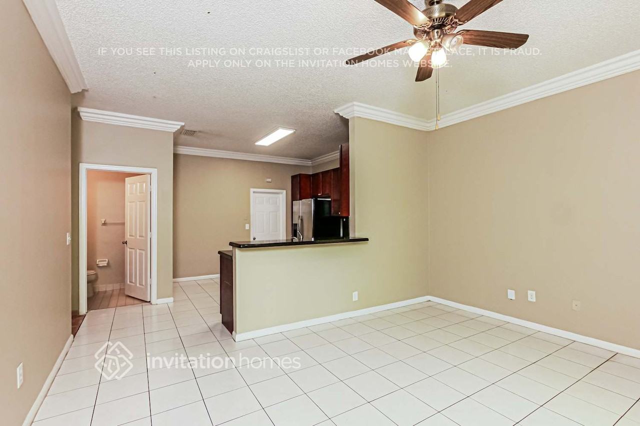 5833 Eagle Cay Ln - Photo 7 of 18