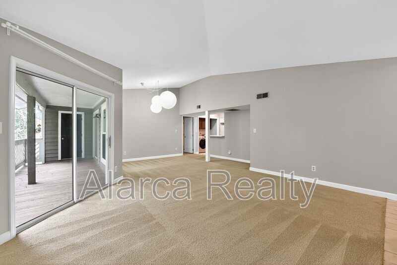 7425 Ashfield Ct - Photo 2 of 21